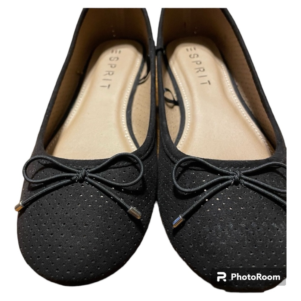 3/$18 ESPIRIT Womens Shoes Black Flats 7M with Bowtie laces